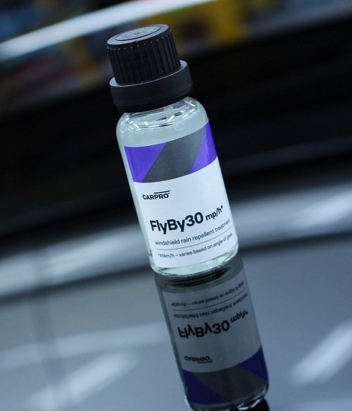 CARPRO FLYBY30 20ml | Dung dịch phủ nano kính ô tô 3 CARPRO FLYBY30 20ml | Dung dịch phủ nano kính ô tô - Ảnh 3