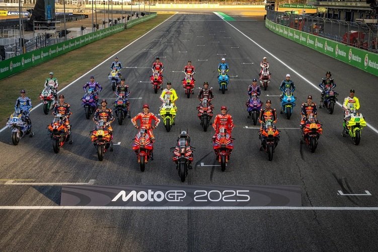 TAY DUA MOTOGP VI DAI NHAT 3