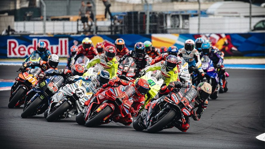 TAY DUA MOTOGP VI DAI NHAT 4