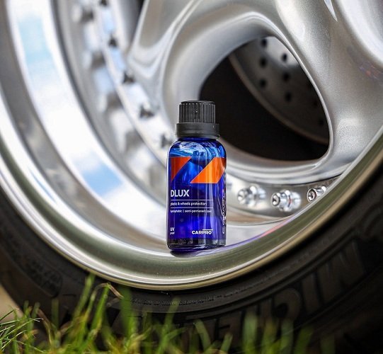 CARPRO Cquartz DLUX 30ml | Phủ ceramic mâm xe, nhựa nhám 4 CARPRO Cquartz DLUX 30ml | Phủ ceramic mâm xe, nhựa nhám - Ảnh 4